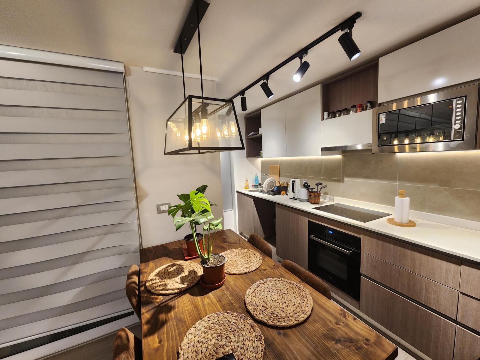 Privada En Nuevo Depto Con Terraza Y Ac Por Metro Irarrazaval